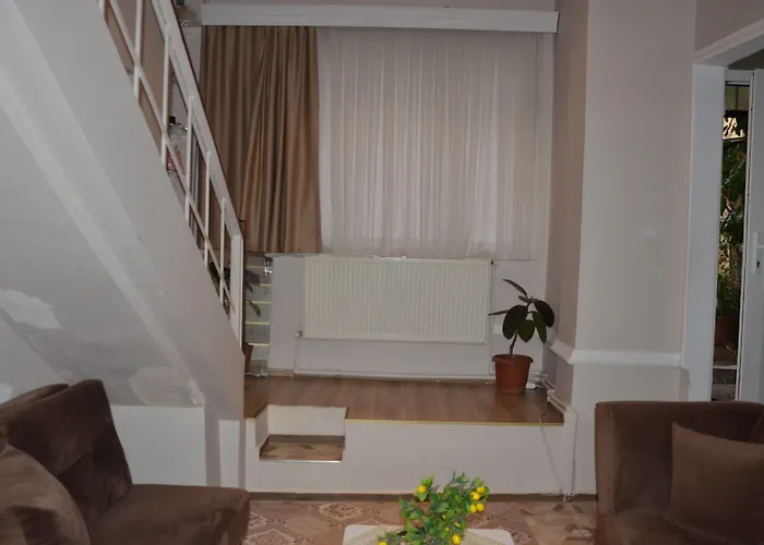 Sultanahmet Isil Szálloda *